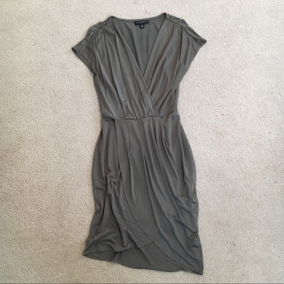 Banana Republic Dresses & Skirts - 100% SILK Banana Republic green faux-wrap dress